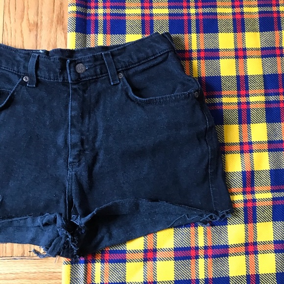 Vintage Lee Cutoff Jean Shorts Black Studded - Picture 2 of 7